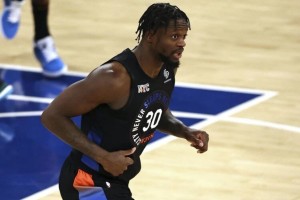  尼克斯时隔十年重返季后赛次轮  