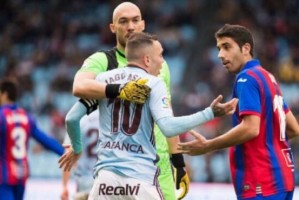  萨勒尼塔纳保级决战，主场狂胜逃离降级区