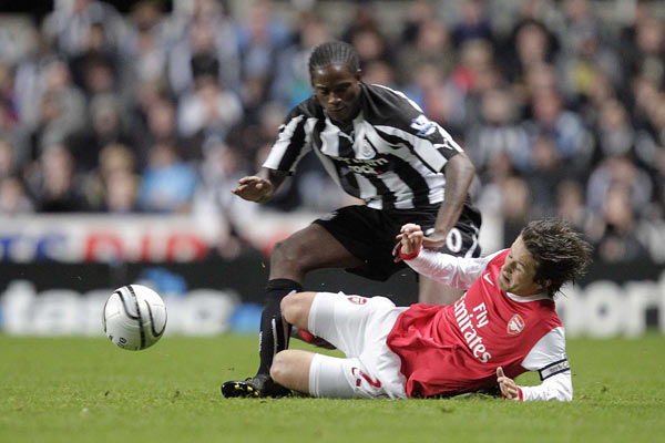  纽卡斯尔门将神勇发挥, 多次扑救保住胜果